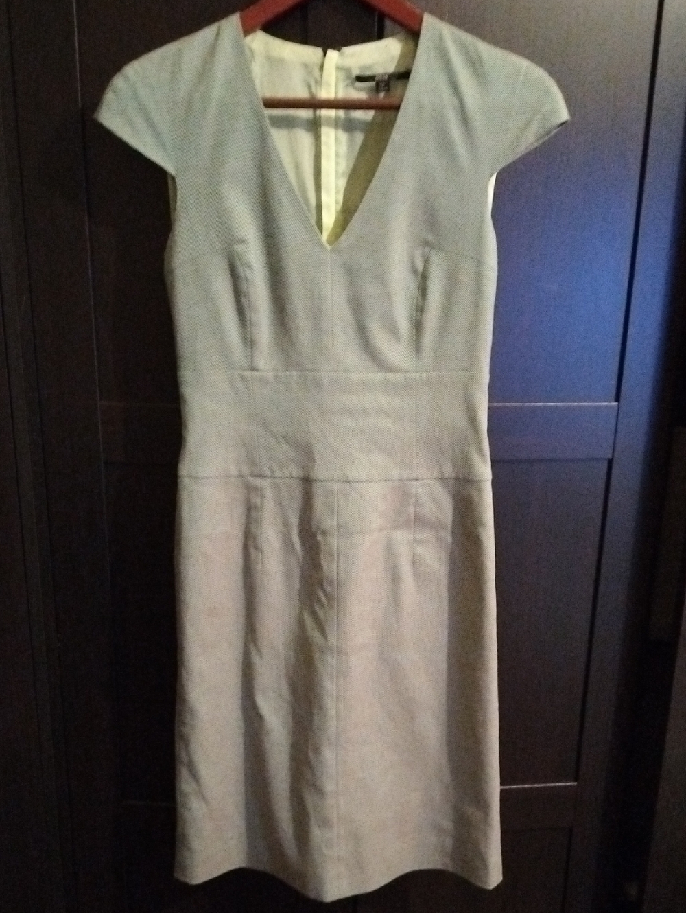 NEW Hugo BOSS Classic V-Neck Cap-Sleeve Lined Dress in Light Teal Grey - Small